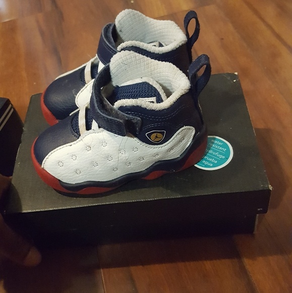 Toddler Boys Sneakers - Picture 2 of 3